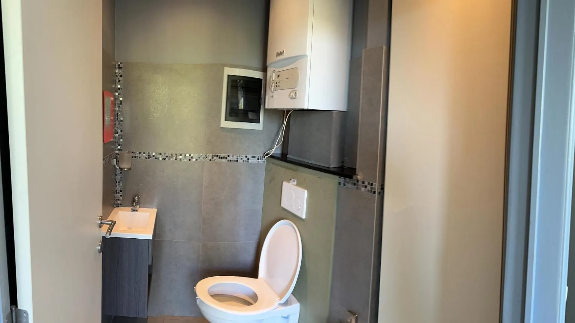 Appartamnet 3 Bedroom + Living Brussels 0*,